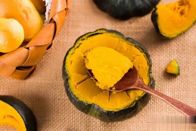 除了狗粮之外，狗狗也能吃的8种营养健康食物！